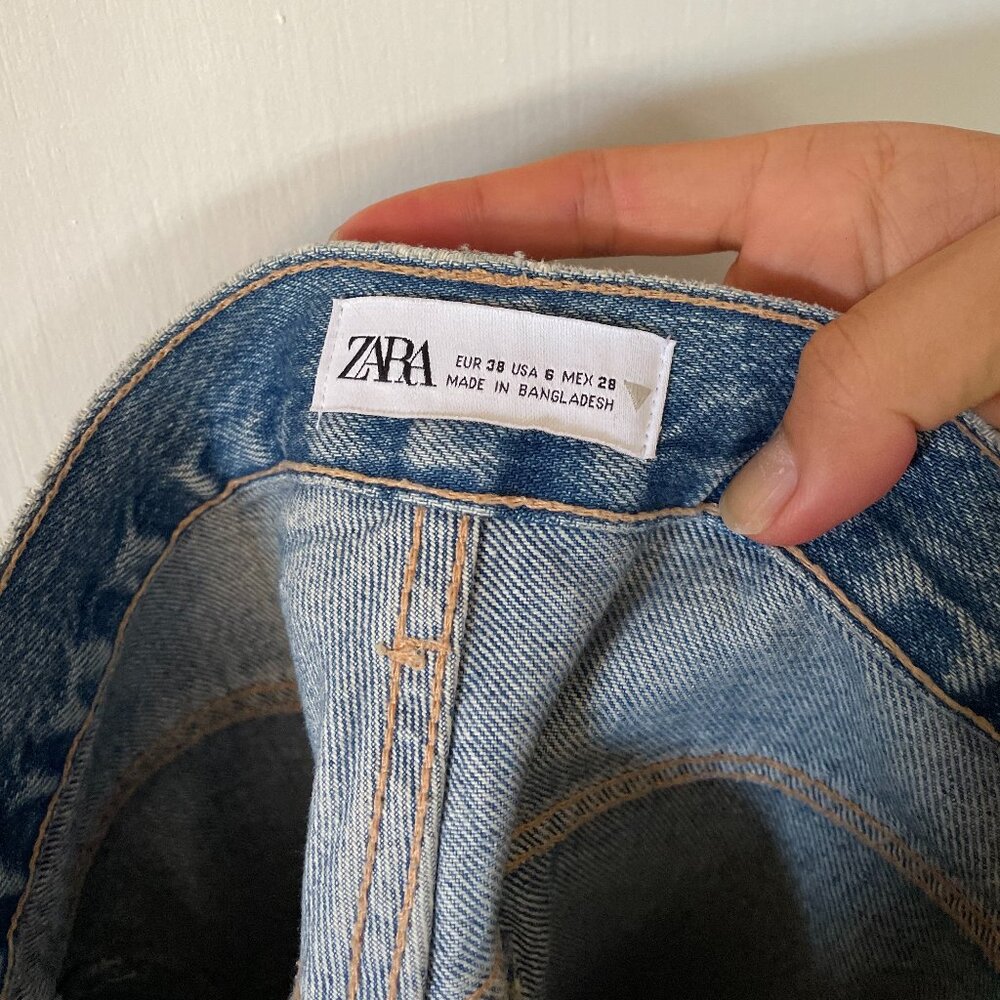 Zara Straight Jeans
